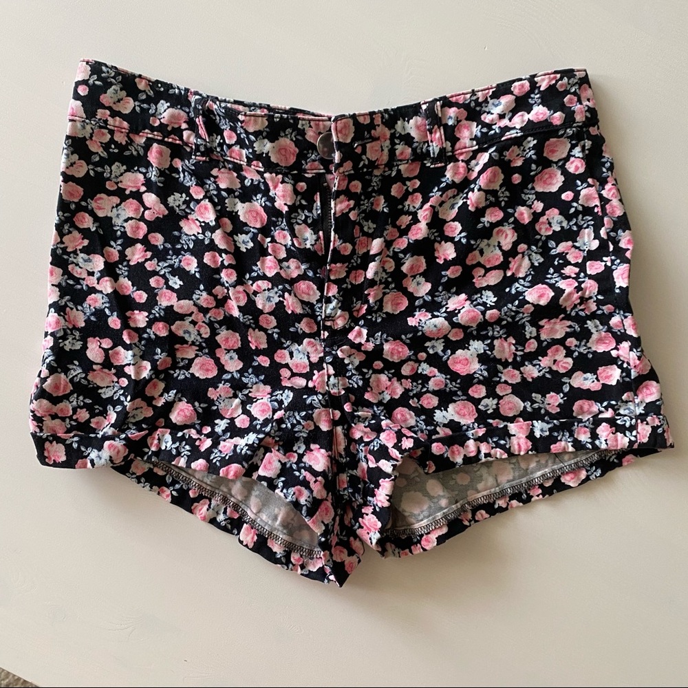 H&M floral denim shorts